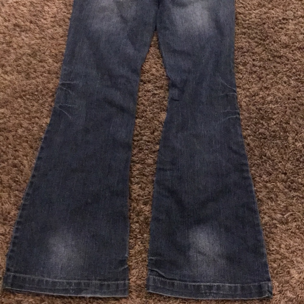 Jeans - Picture 7 of 8